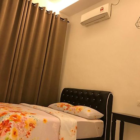 Arsyad Homestay Чанглун Екстериор снимка