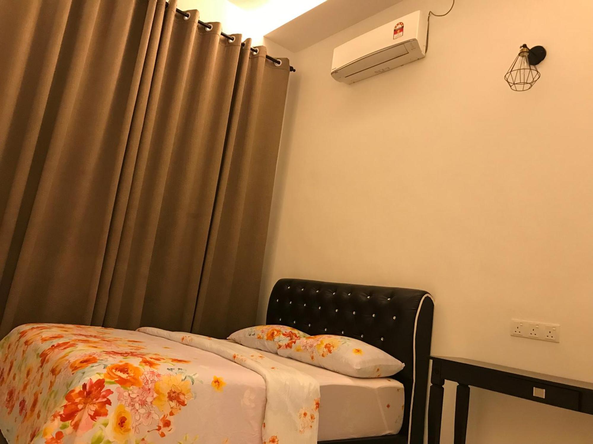 Arsyad Homestay Чанглун Екстериор снимка
