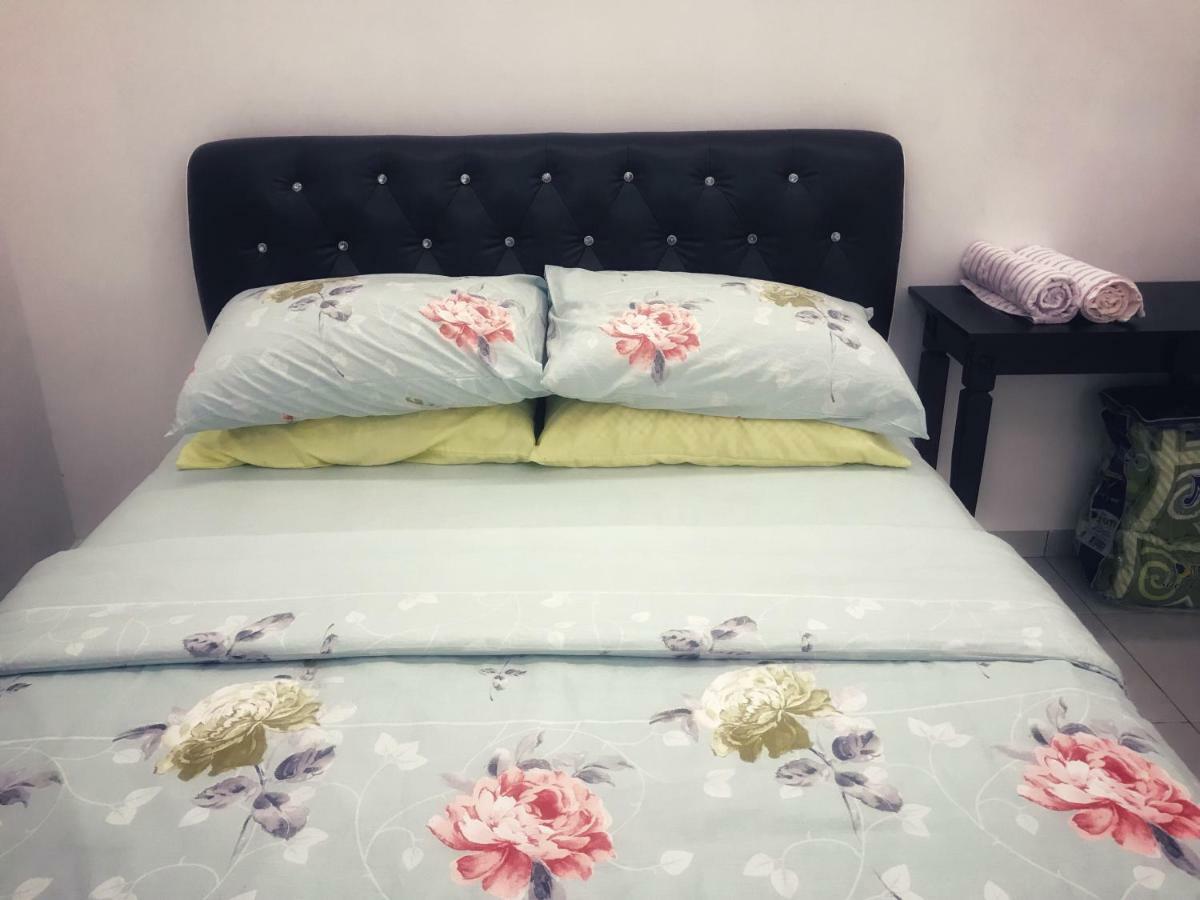 Arsyad Homestay Чанглун Екстериор снимка