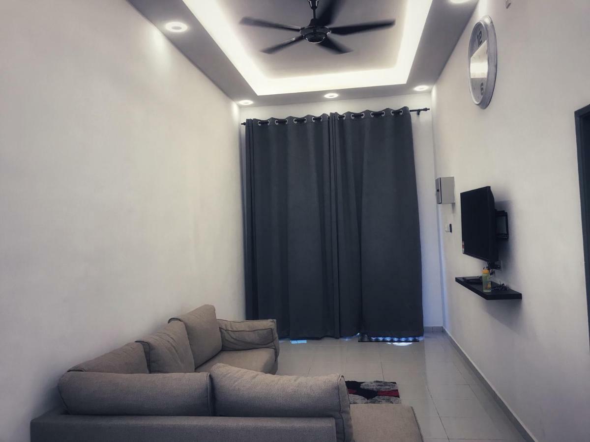 Arsyad Homestay Чанглун Екстериор снимка